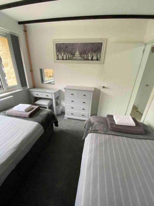 Beautiful Renovated Former Coach House Llandeilo Zewnętrze zdjęcie